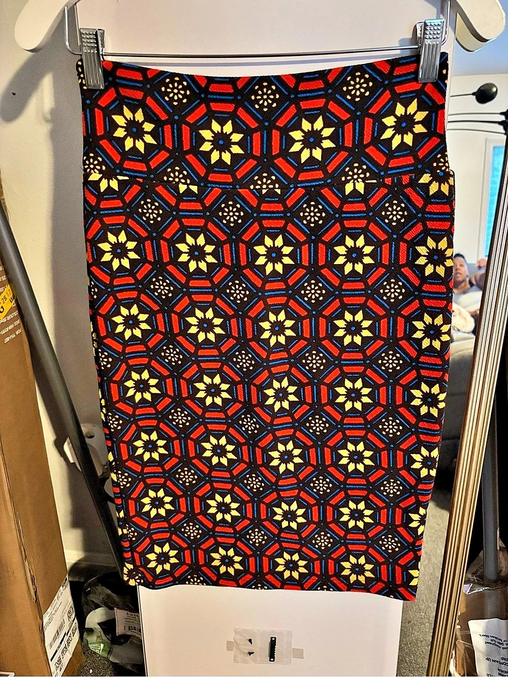 LuLaRoe Cassie Pencil Skirt Black & Red XS
